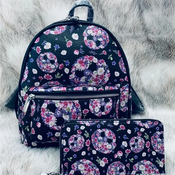 Danielle Nicole | Bags | Danielle Nicole Jack Floral  display picture 3